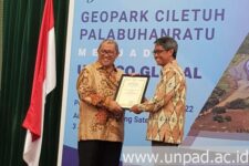 humas-unpad_2018-6-4_Ciletuh-web