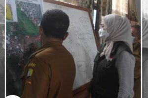 Distribusi bantuan dari Injabar Unpad bagi korban longsor di Cimanggung-Sumedang (8-2-2021)Semoga bantuan yang diberikan dapat bermanfaat bagi warga terdampak korban